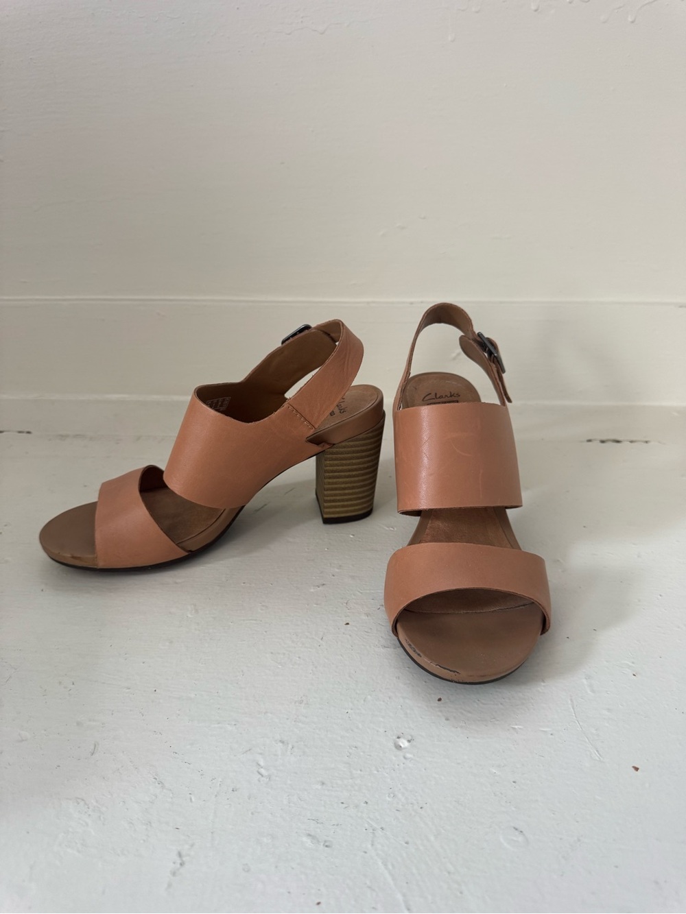 Clarks Women's Cognac Leather Block Heel Sandals